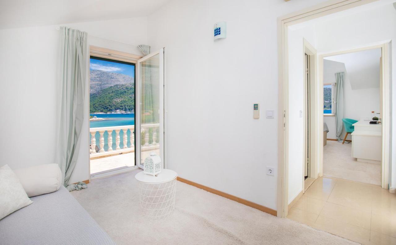 Sweet Village Hotel By The Sea スラノ エクステリア 写真