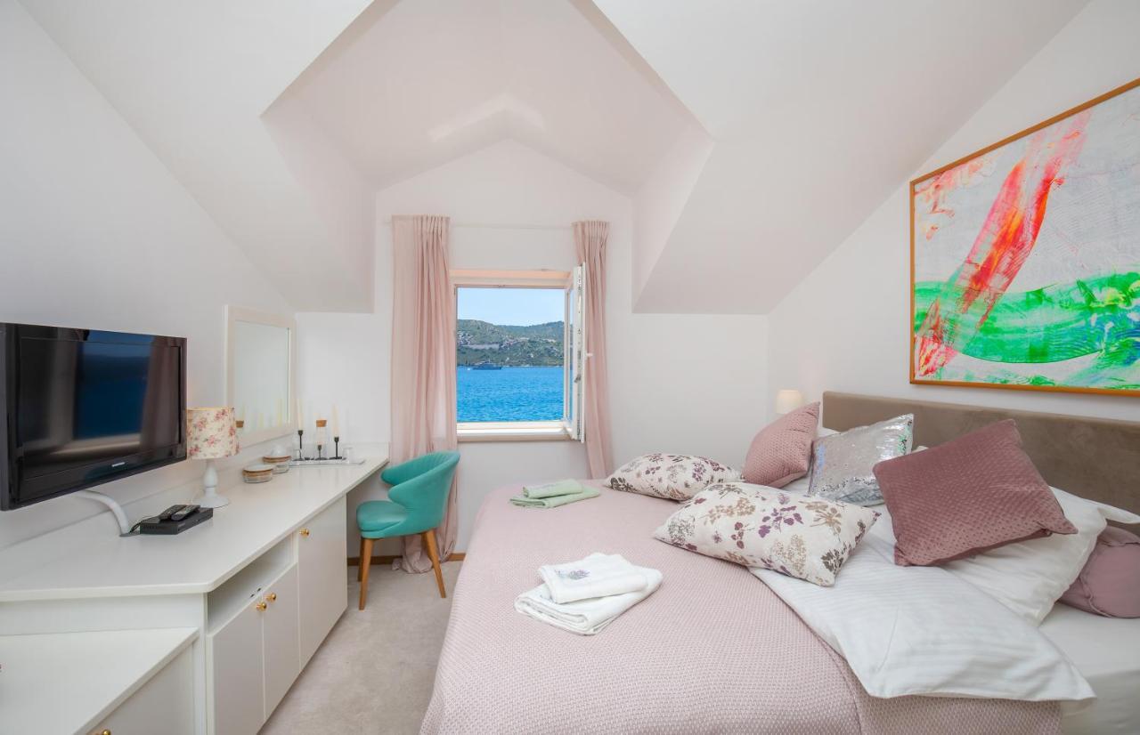 Sweet Village Hotel By The Sea スラノ エクステリア 写真